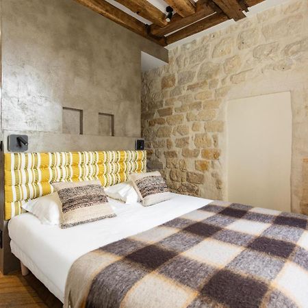 Authentic Apartment - 1Br-4P - Le Marais Párizs Kültér fotó